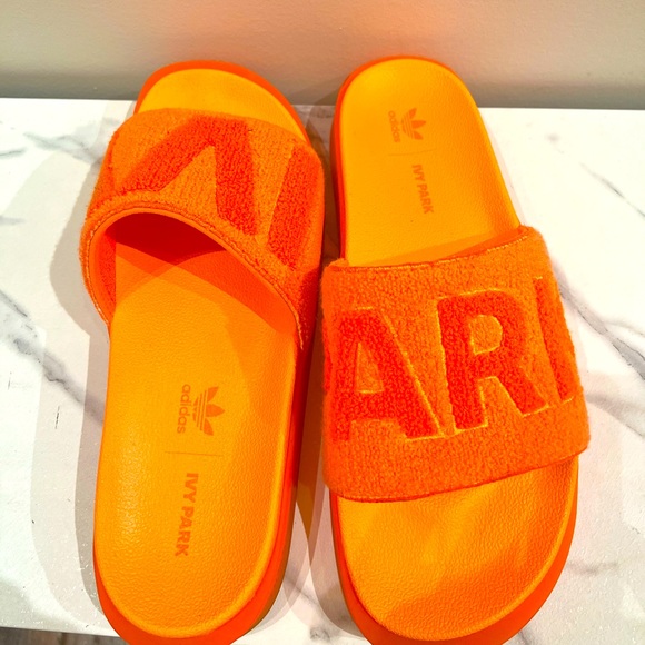 IVY PARK x Adidas Flex Park Platform Slides - Picture 4 of 6